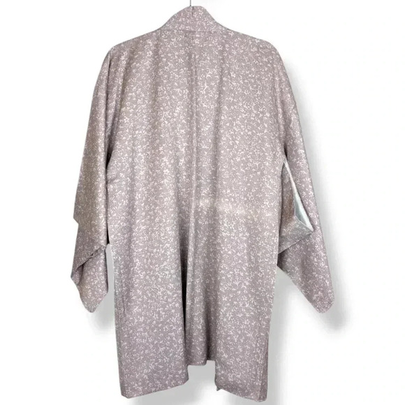 Vintage Silk Pink Floral Haori - Picture 2 of 11